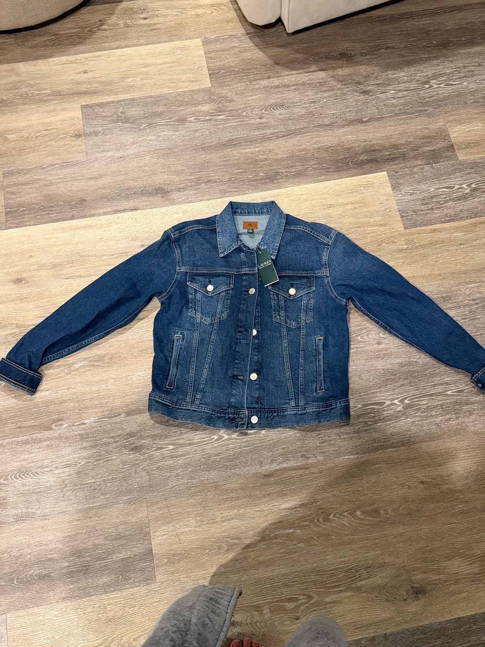 NWT Ralph Lauren Classic Denim Trucker Jacket - Women - Picture 6 of 6
